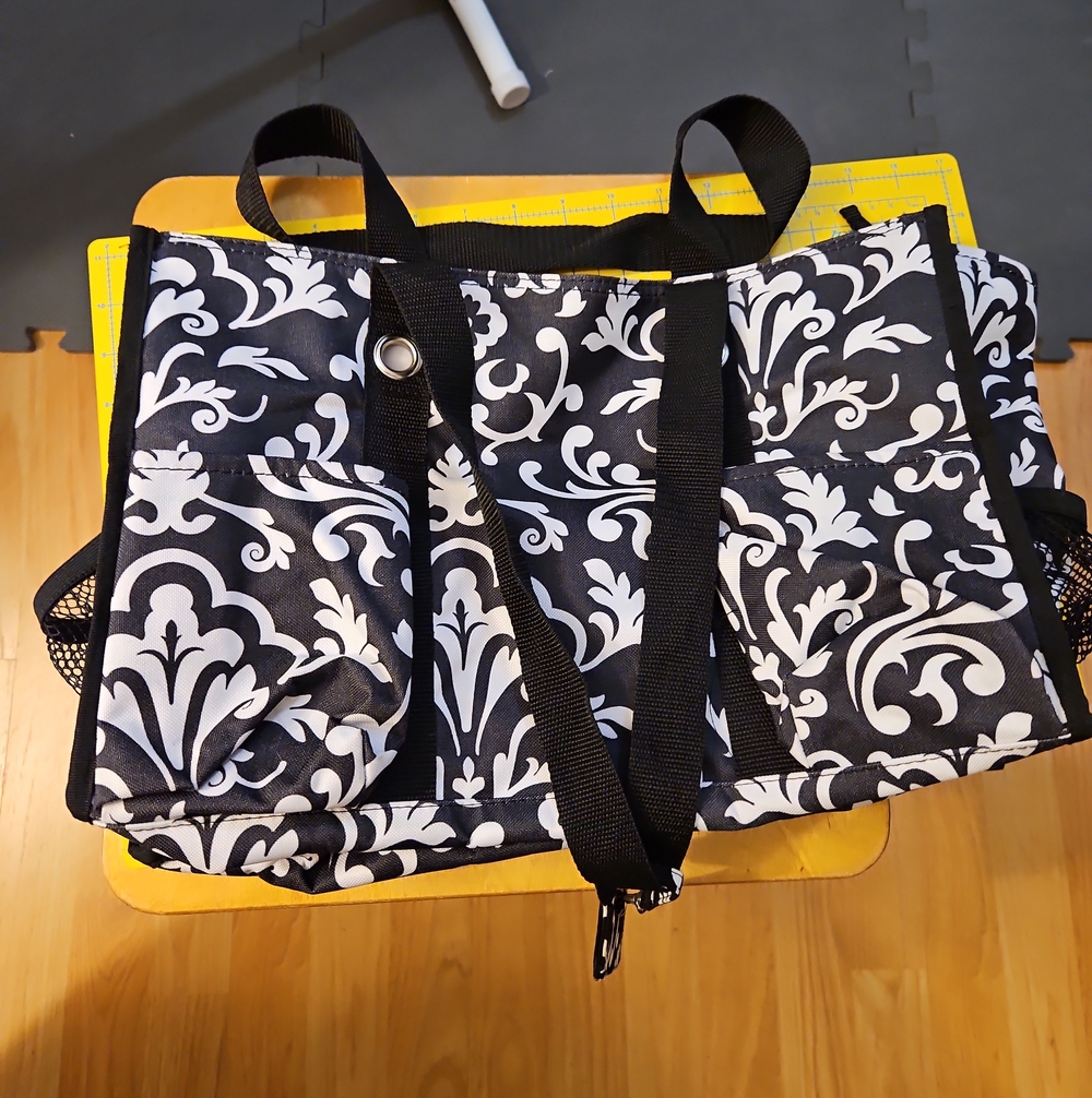 Black and White Floral Tote Bag thirty One.  10"x15"